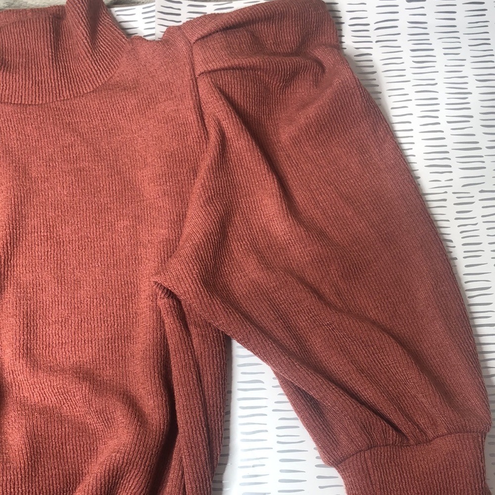 Express padded shoulders - Picture 6 of 9